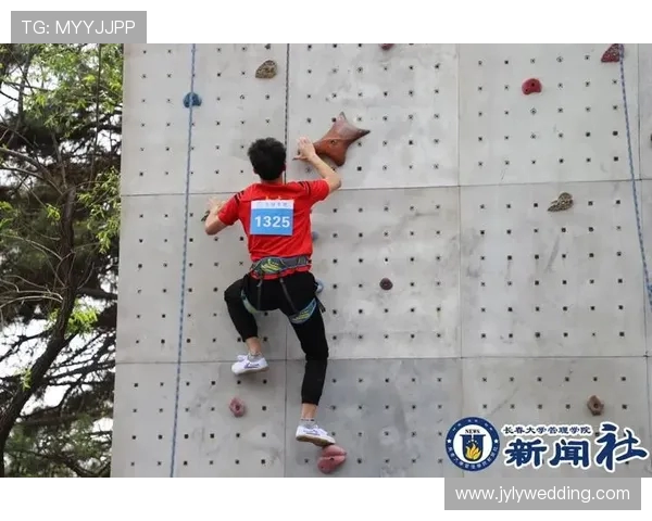 上海攀岩队在全国攀岩配合排行榜中荣获第六名的佳绩引发热议